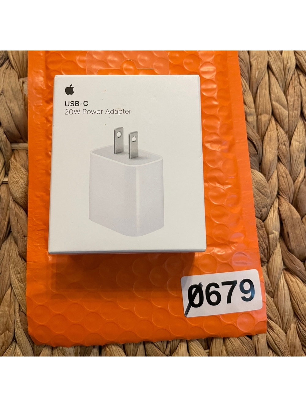 ✅Apple USB-C 20W Power Adapter